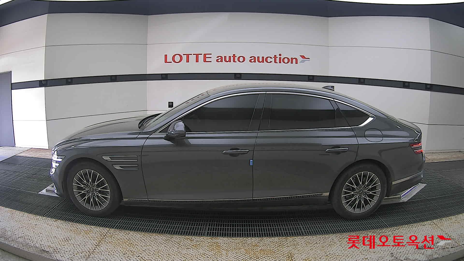 Genesis G80 - 13