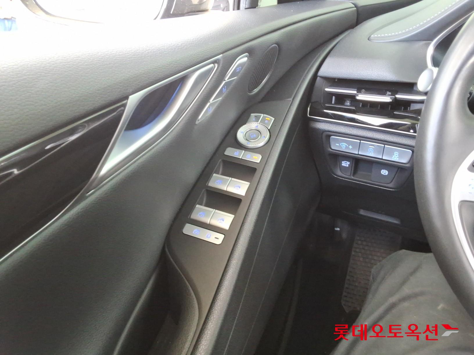 Genesis G80 - 29