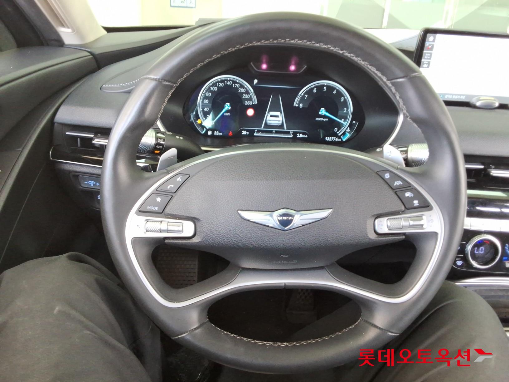 Genesis G80 - 30