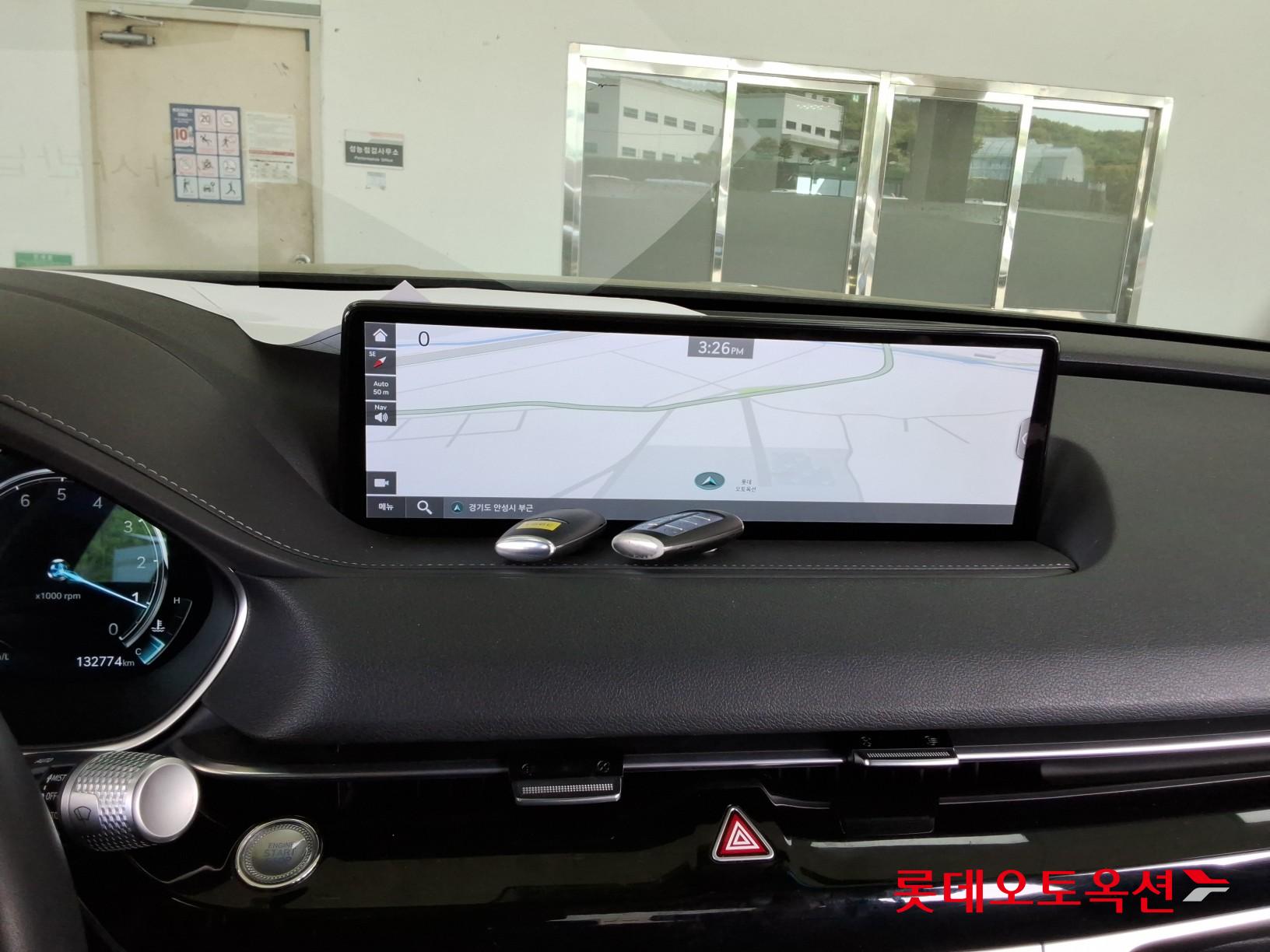 Genesis G80 - 31