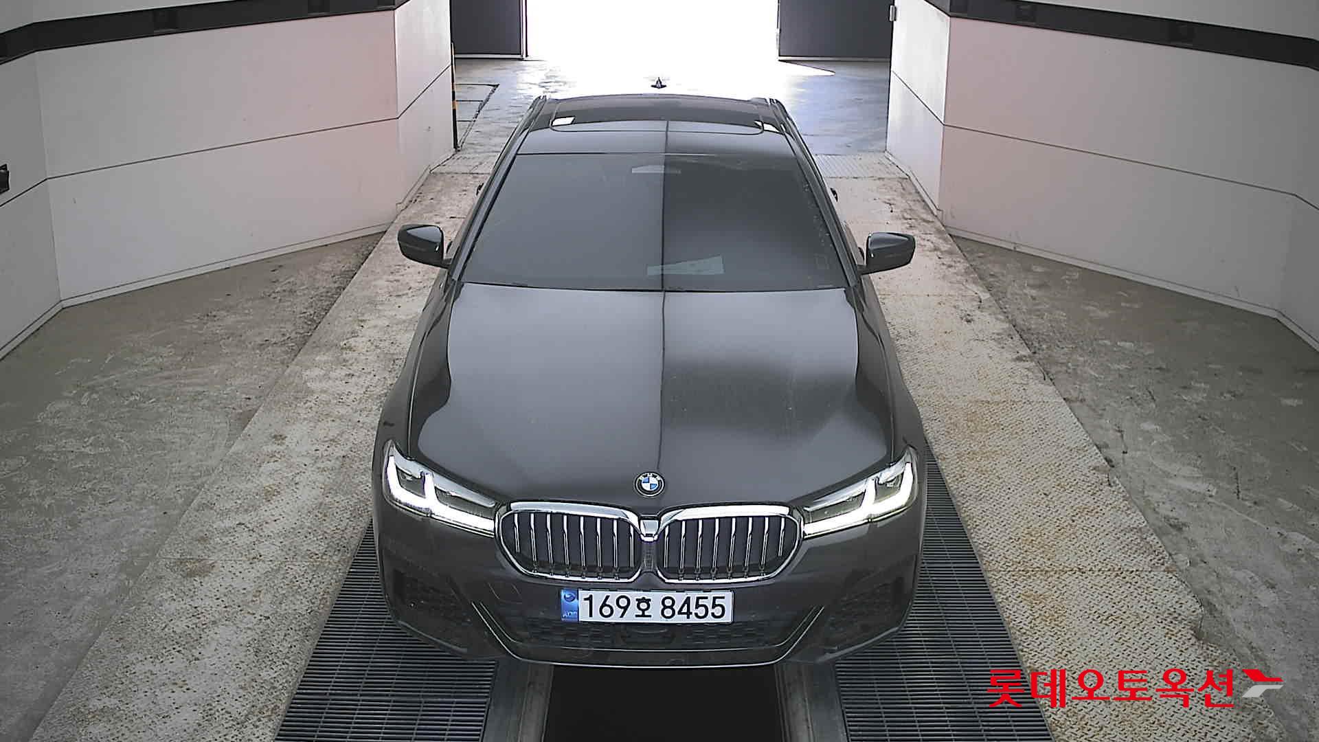 BMW - 520I