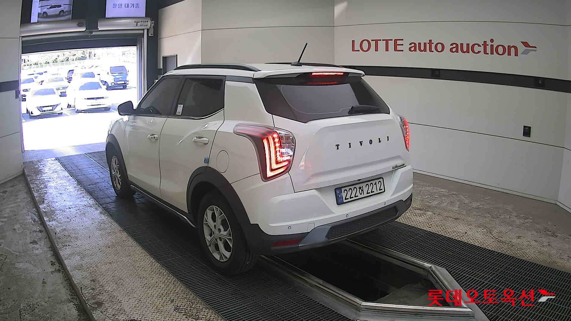 KG Mobility Tivoli - 4