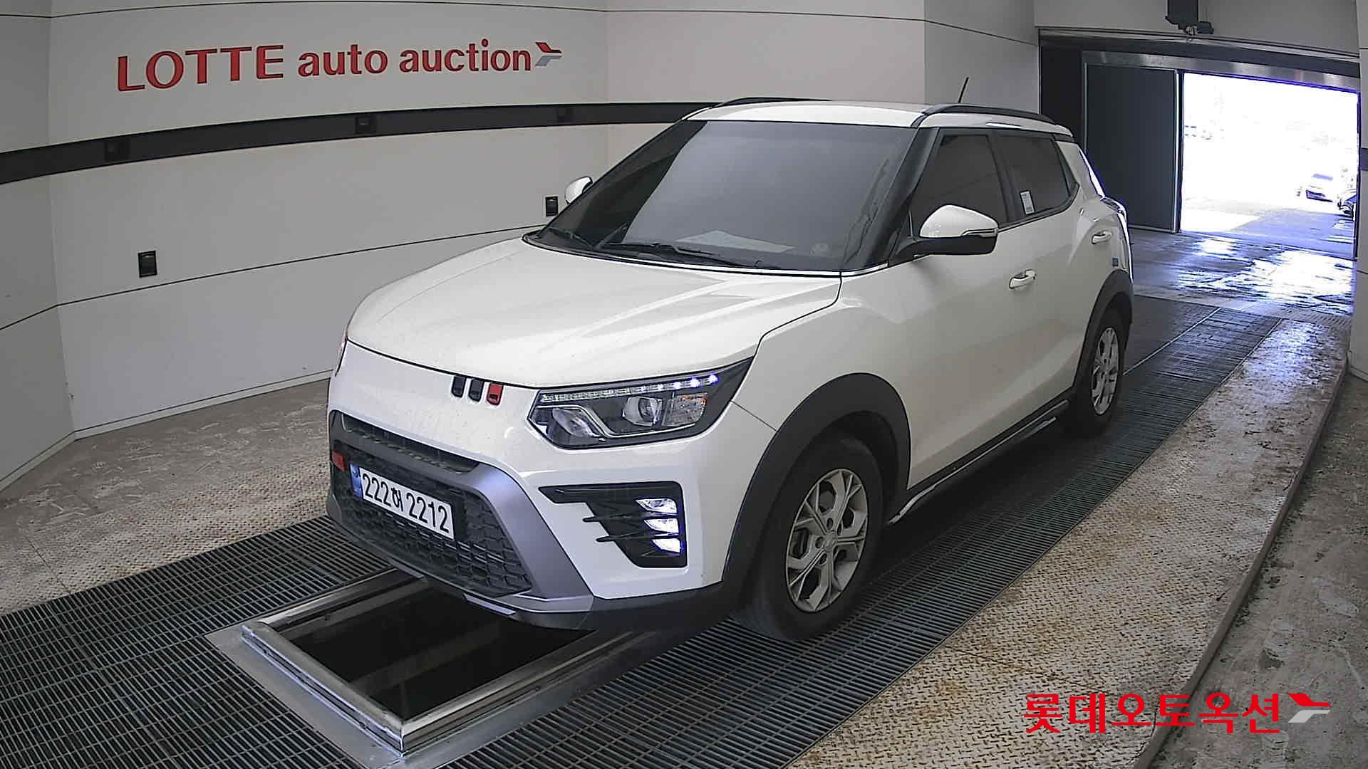 KG Mobility Tivoli - 3
