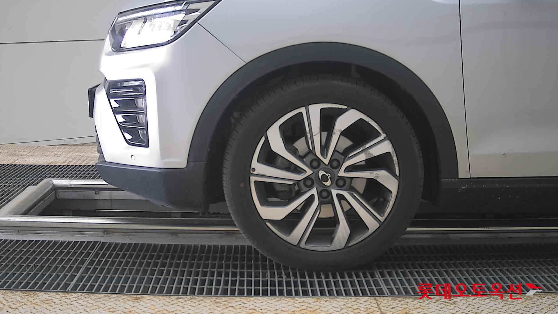 سانج يونج تيفولي 2020 - صورة 25