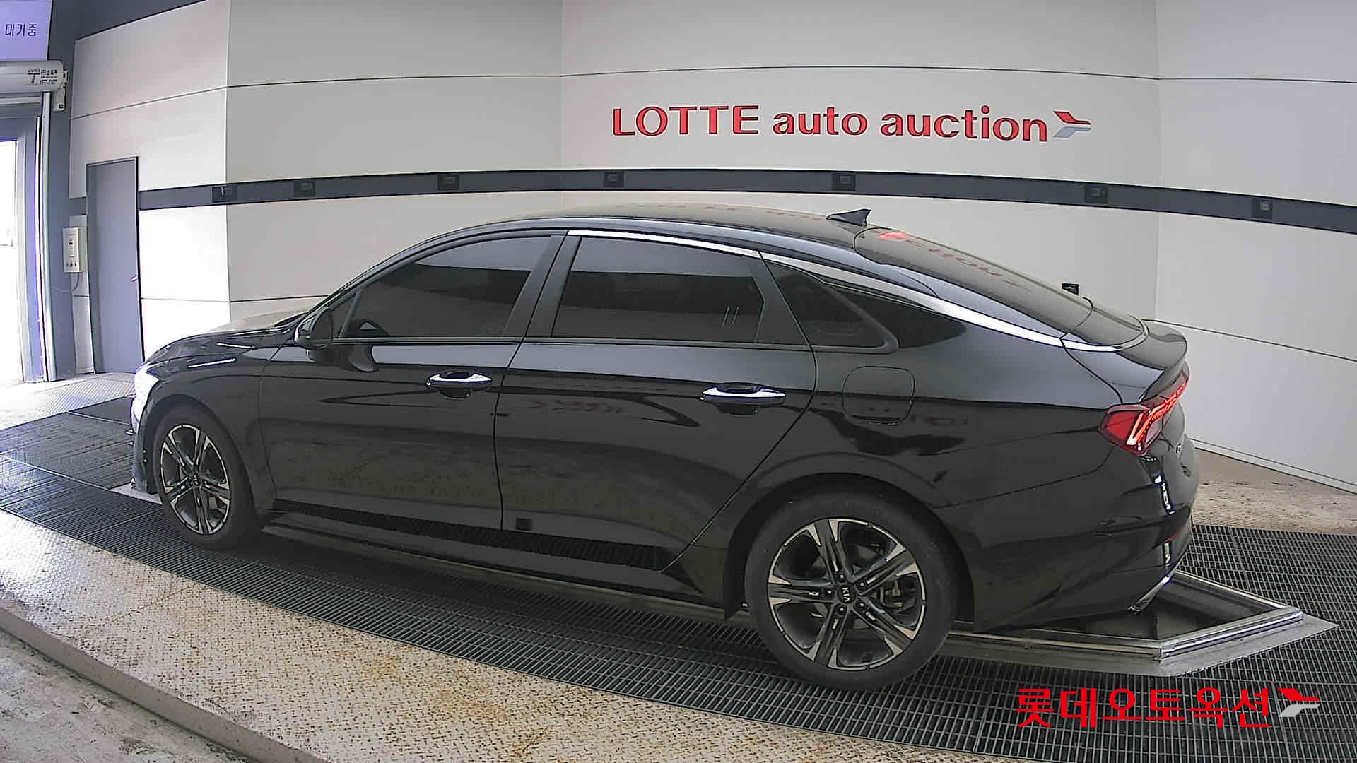 Kia K5 2020 - Image 14