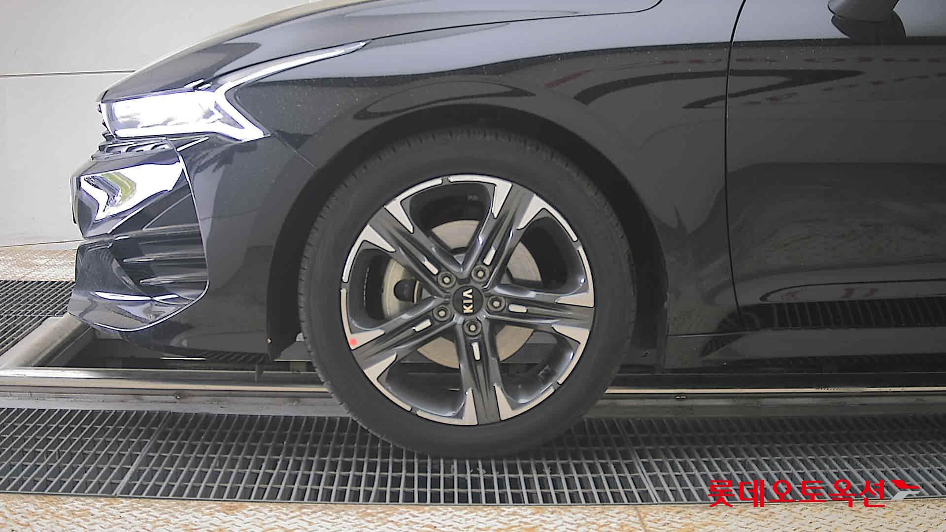 Kia K5 2020 - Image 25