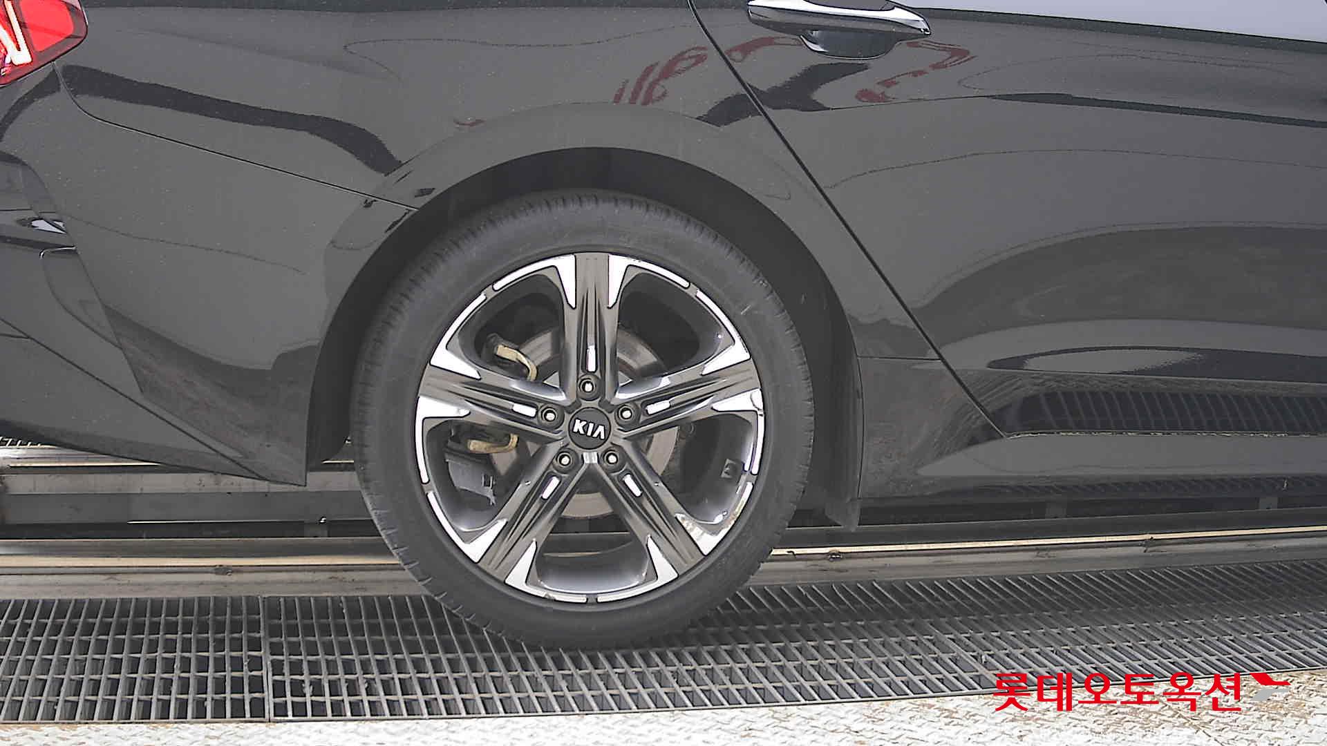 Kia K5 2020 - Image 28