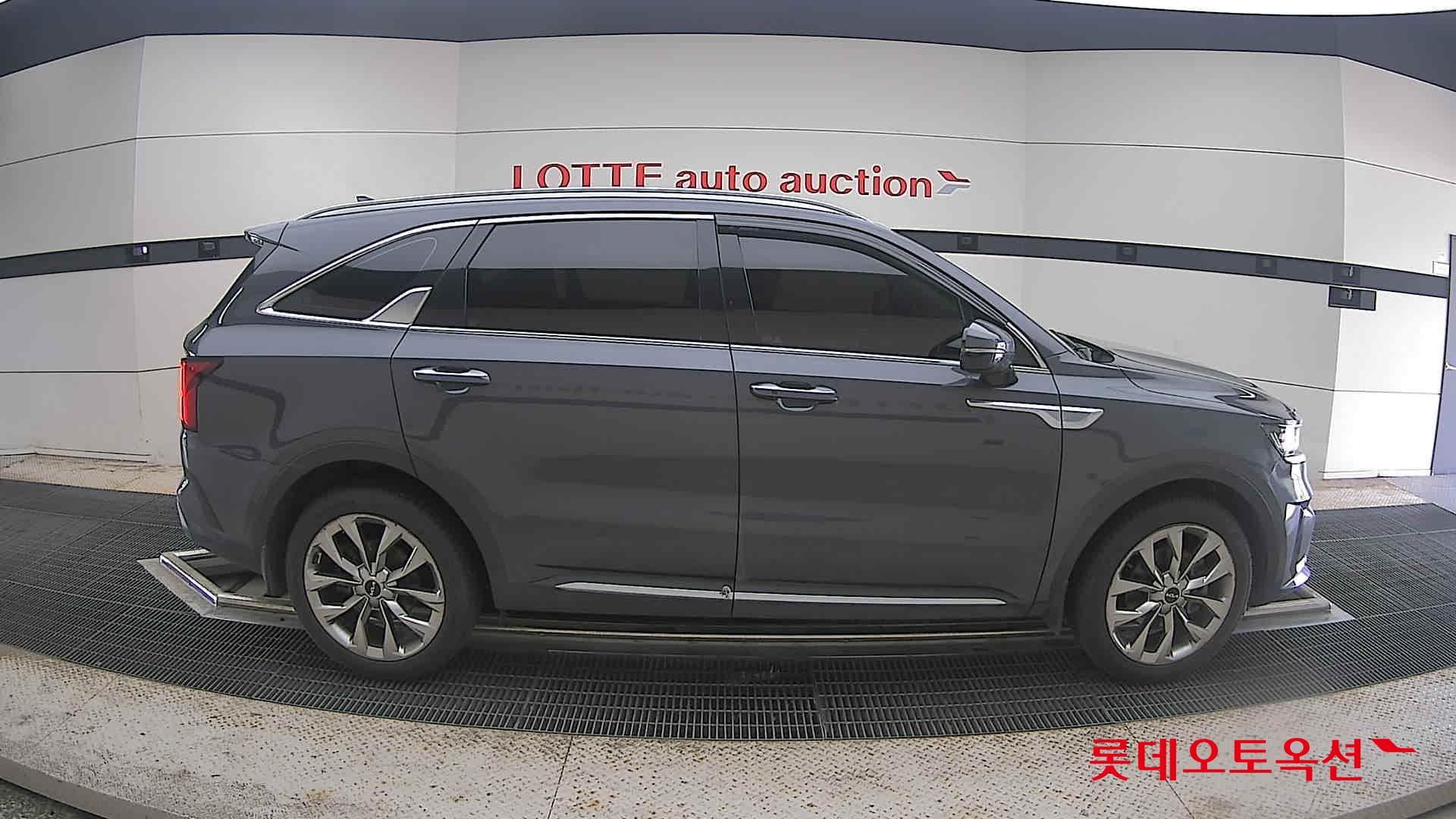 2023 - kia sorento