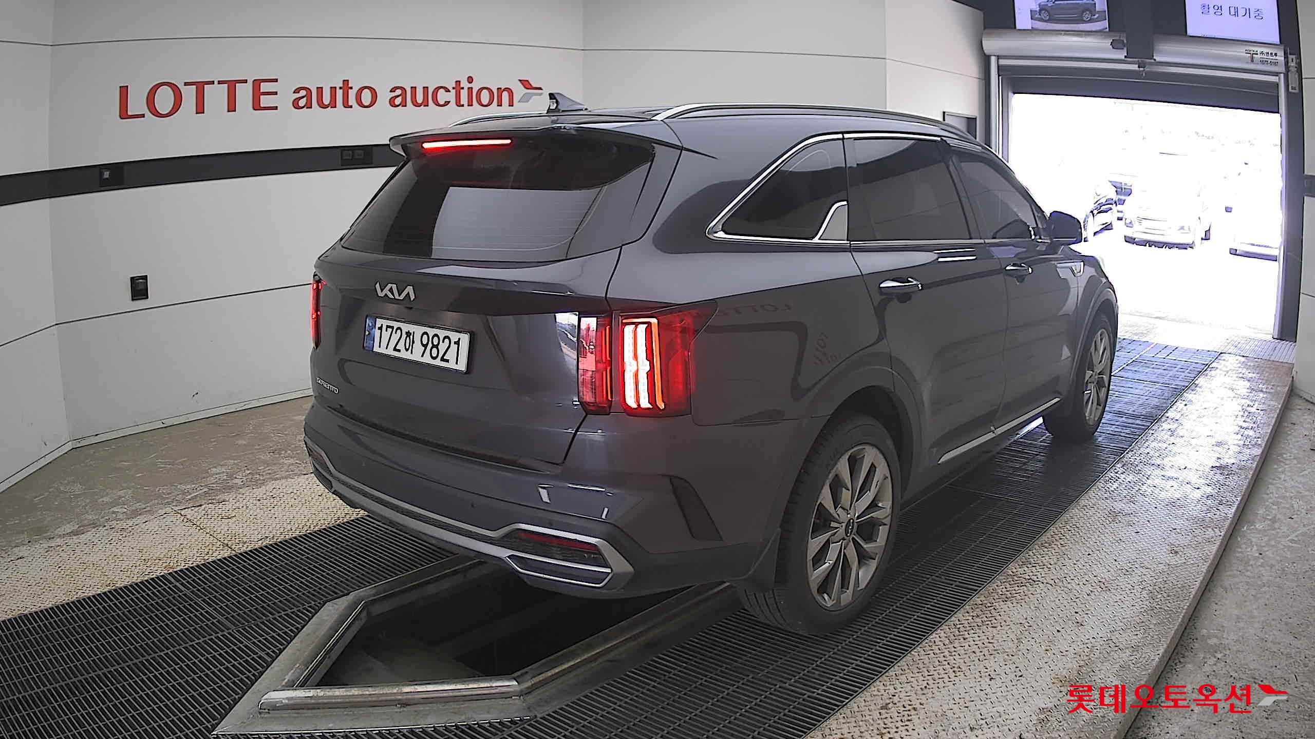 2023 - kia sorento