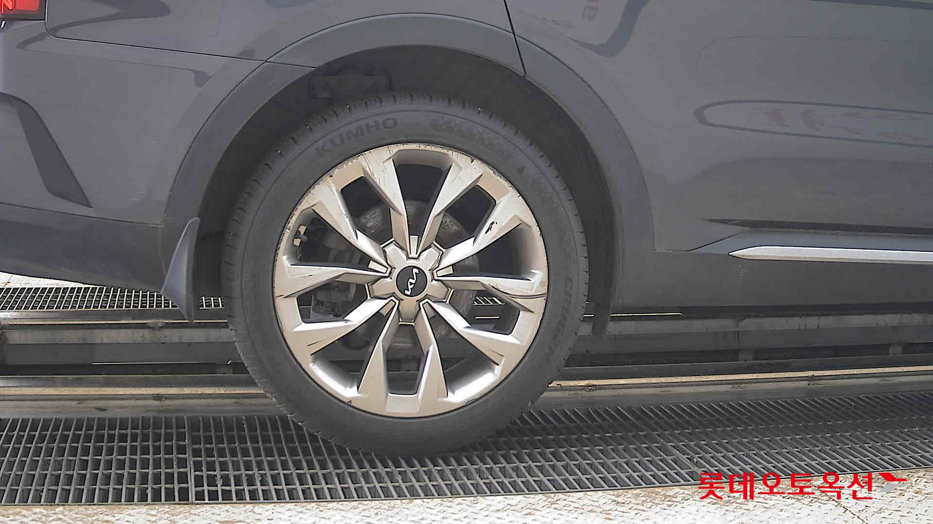 2023 - kia sorento