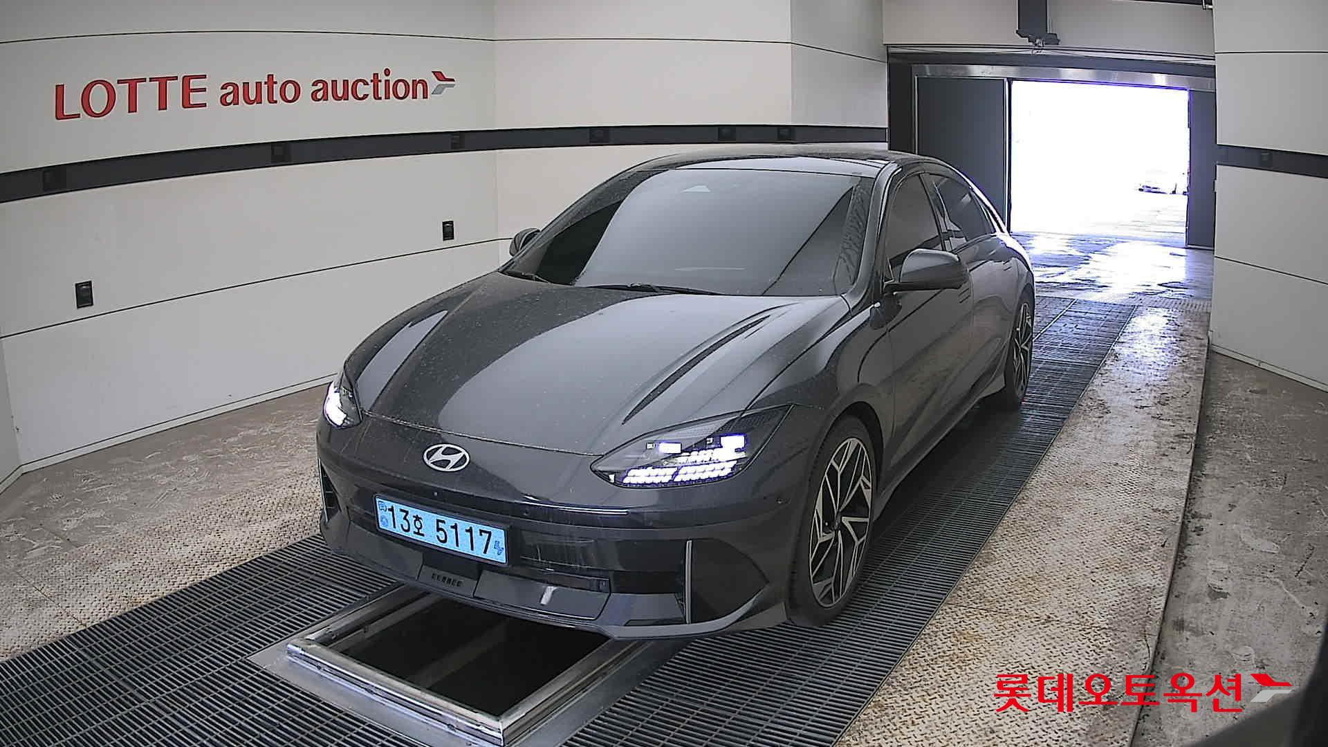 Hyundai Ioniq 6 - 10
