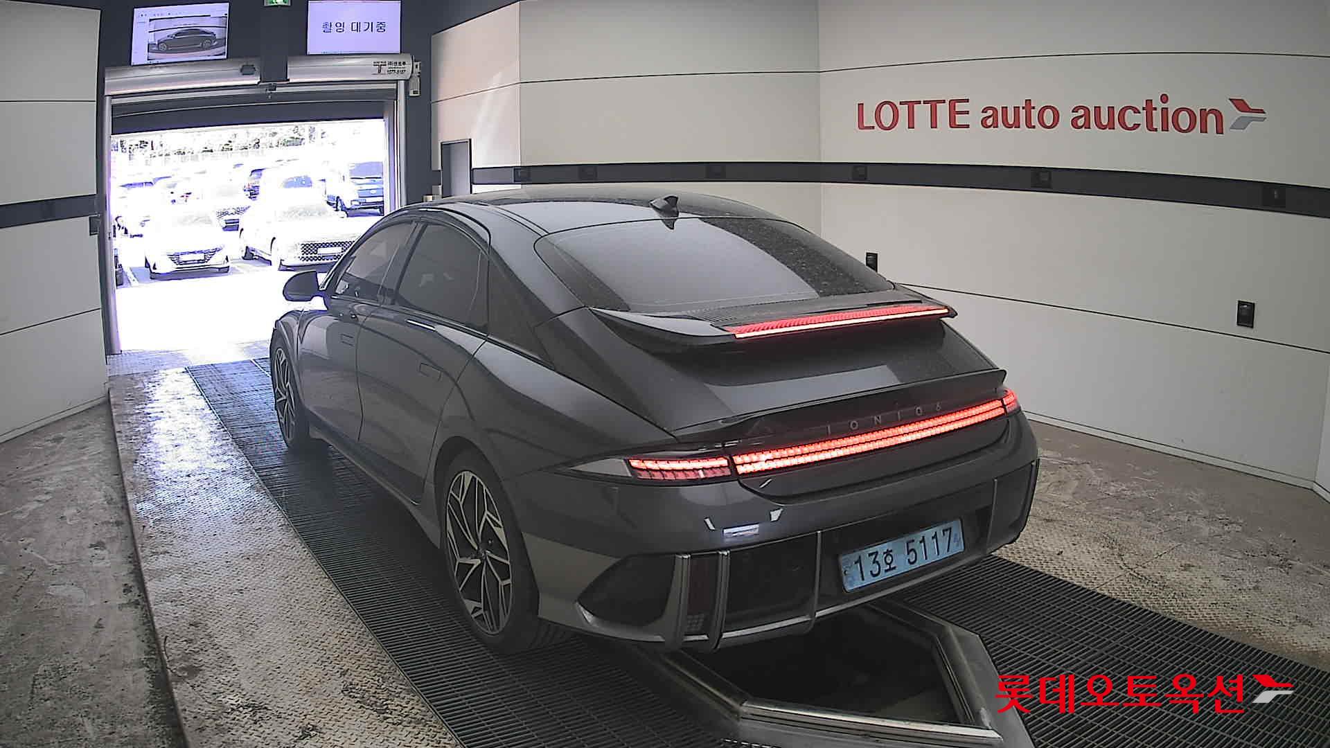 Hyundai Ioniq 6 - 16