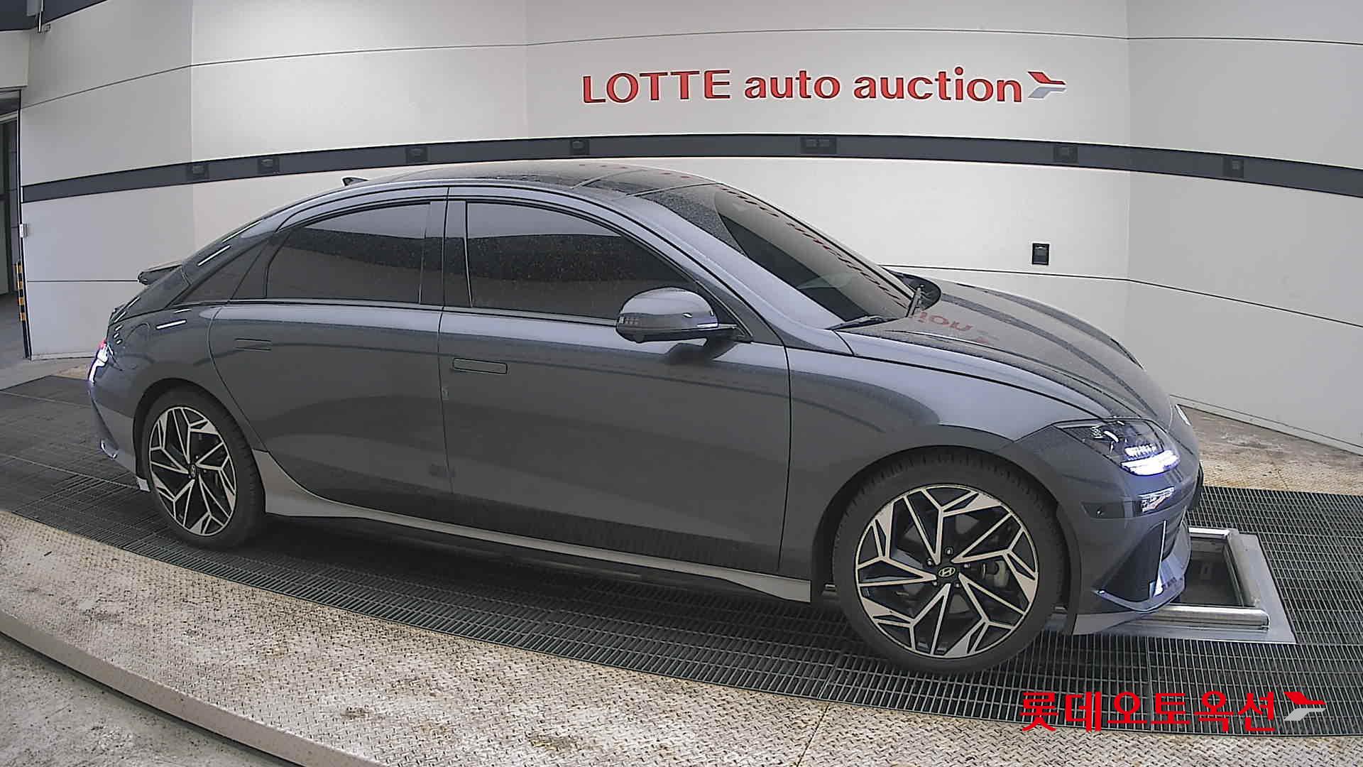 Hyundai Ioniq 6 - 22