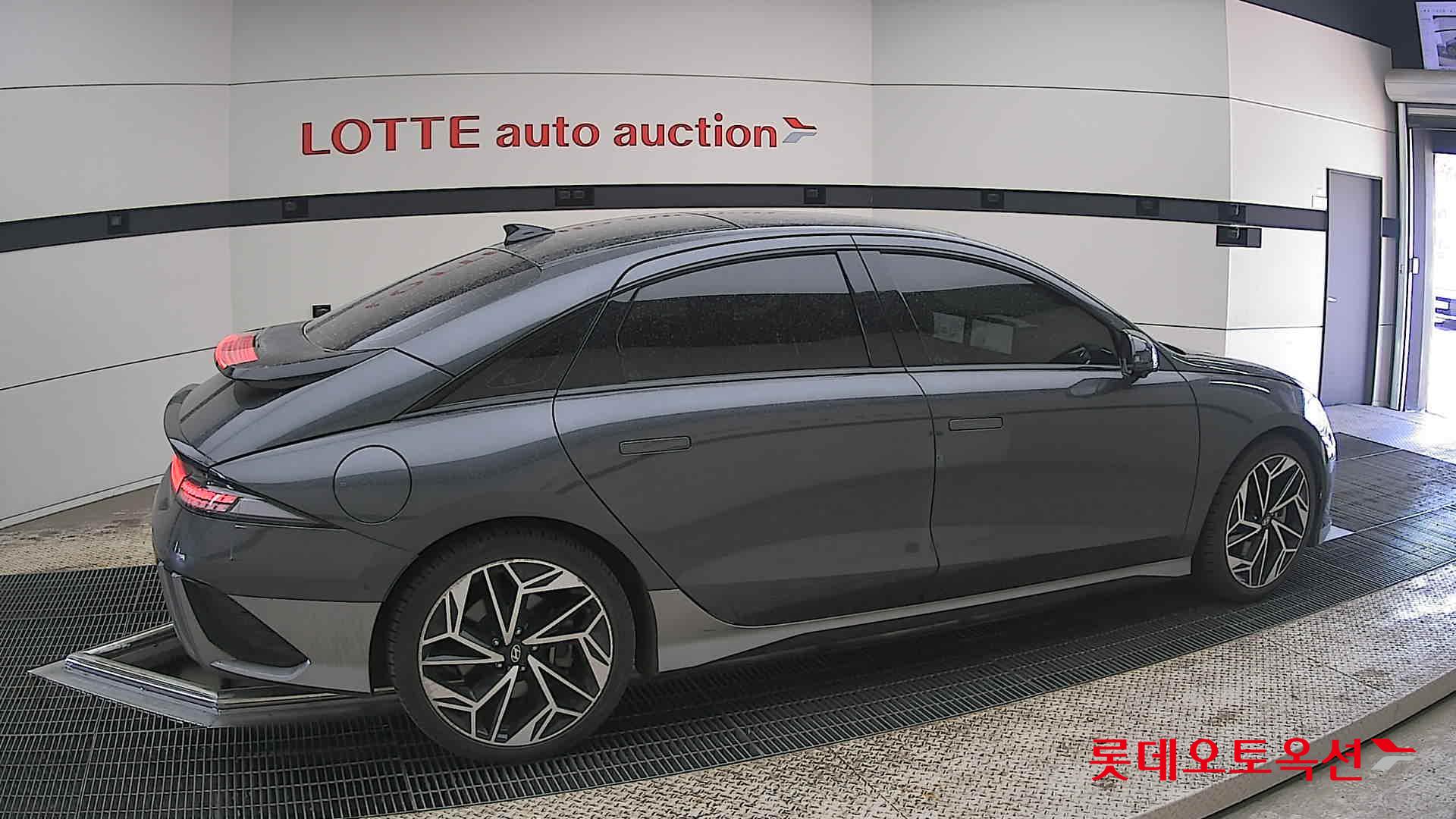 Hyundai Ioniq 6 - 20
