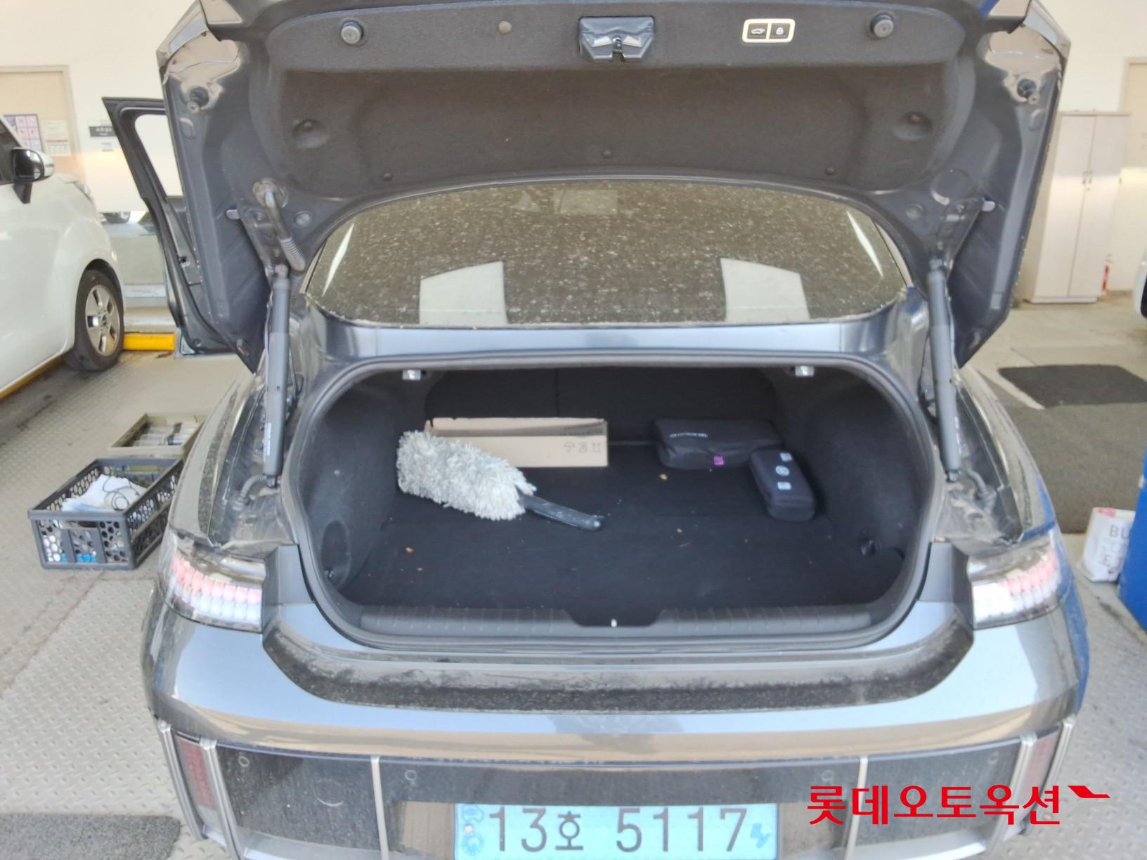 Hyundai Ioniq 6 - 9