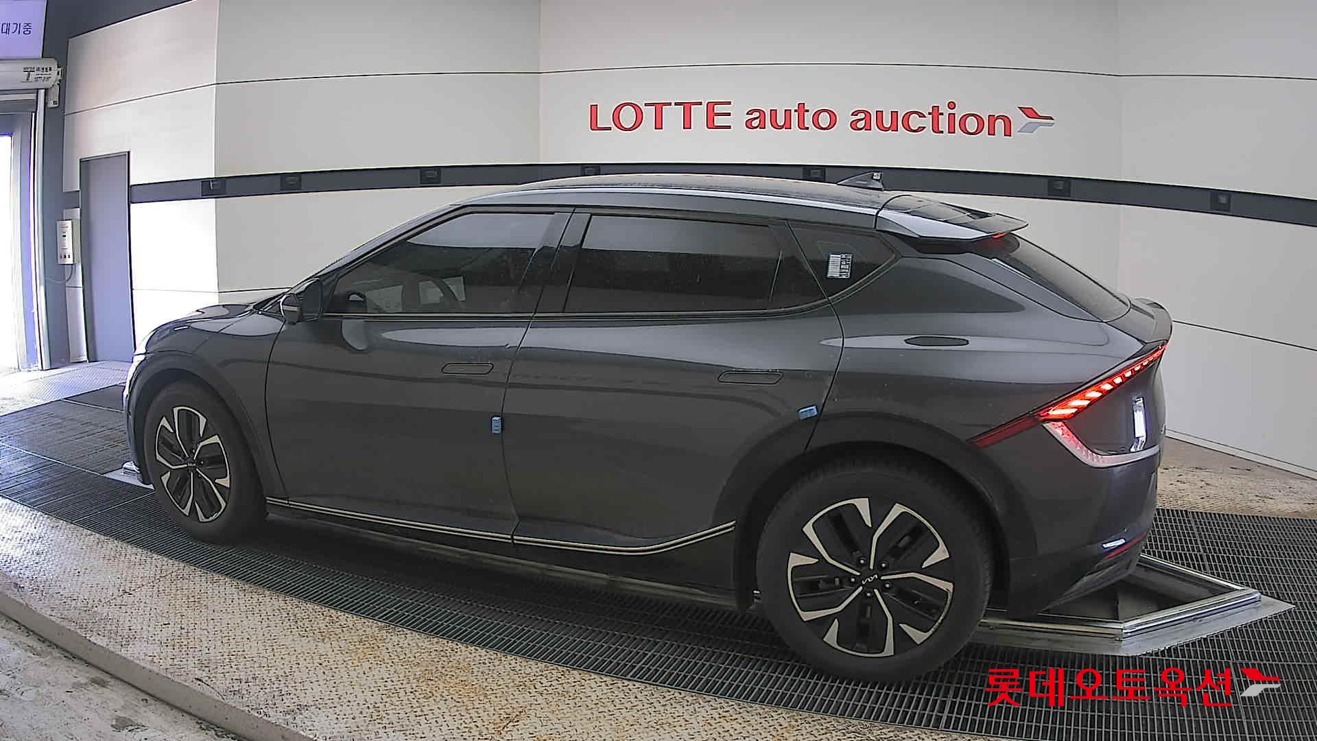 Kia EV6 - 14