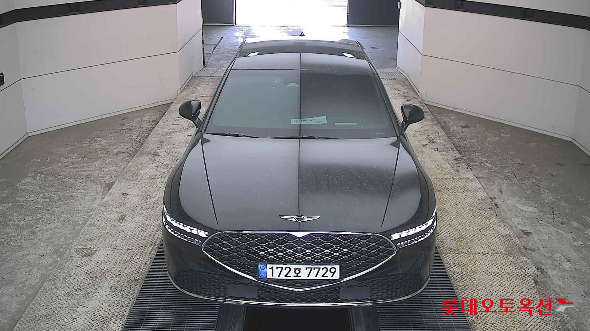 جينيسيس G90