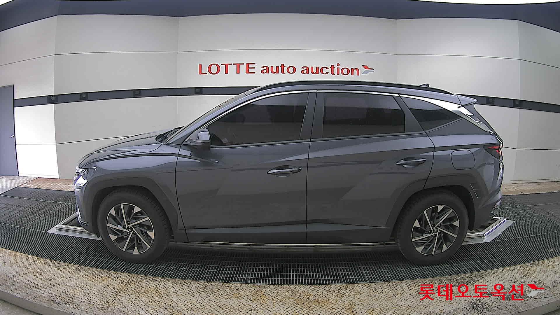 Hyundai Tucson - 13