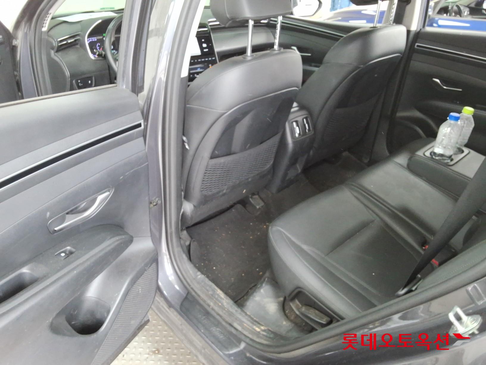 Hyundai Tucson - 38