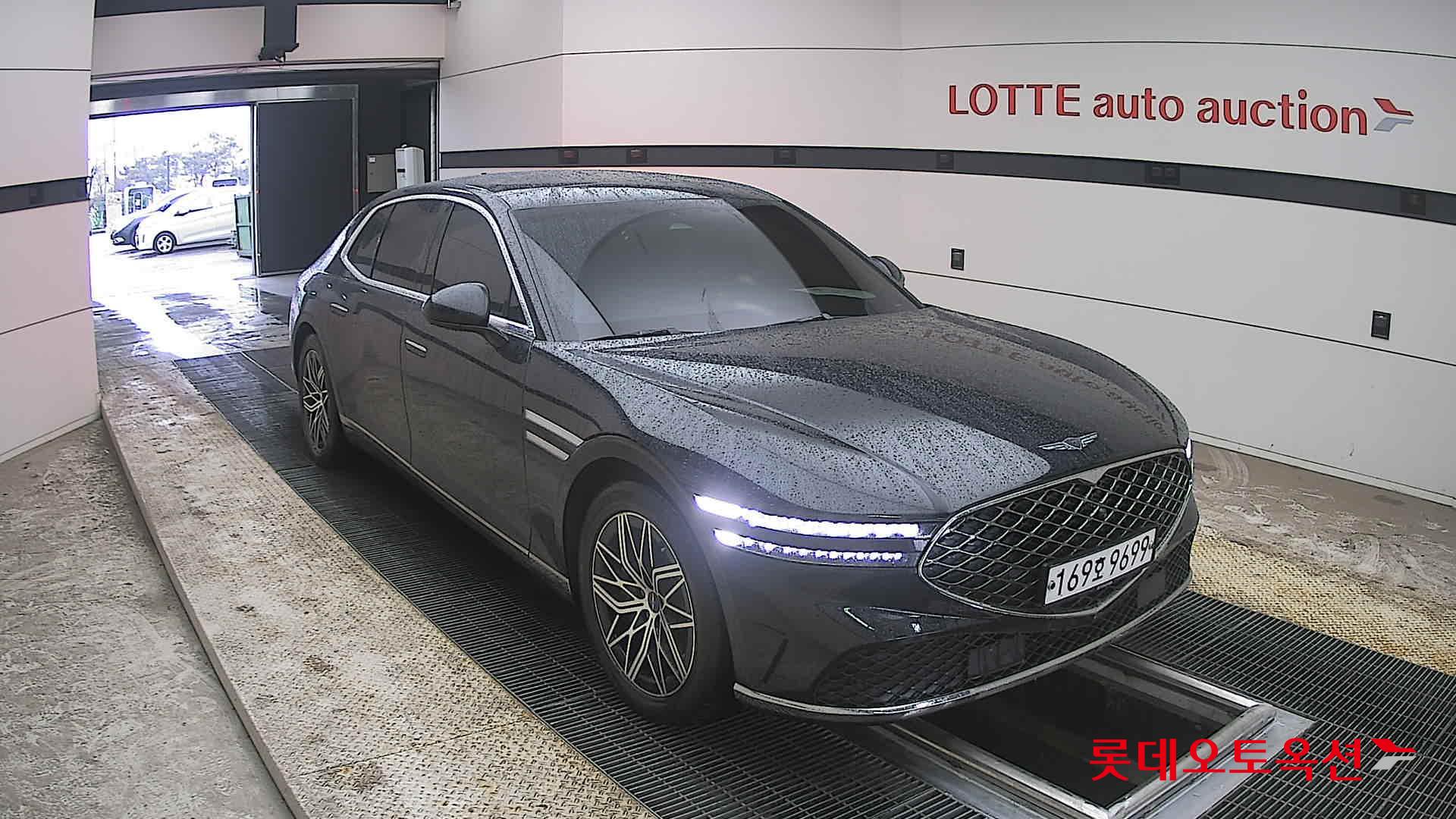 جينيسيس G90 - 6