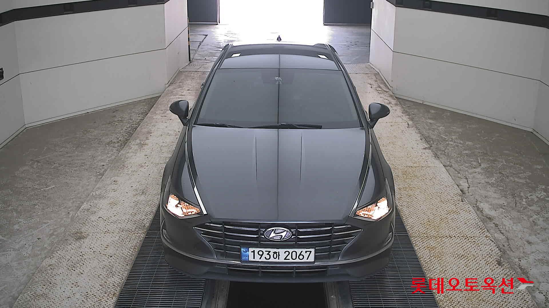 SONATA DN8 ()