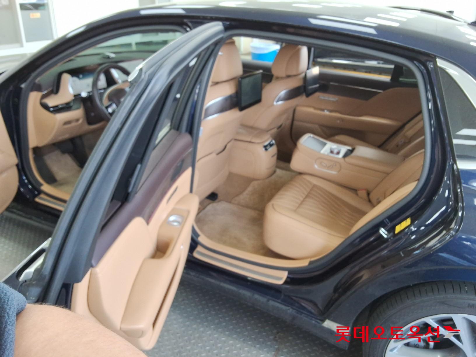 제네시스 G90 - 38