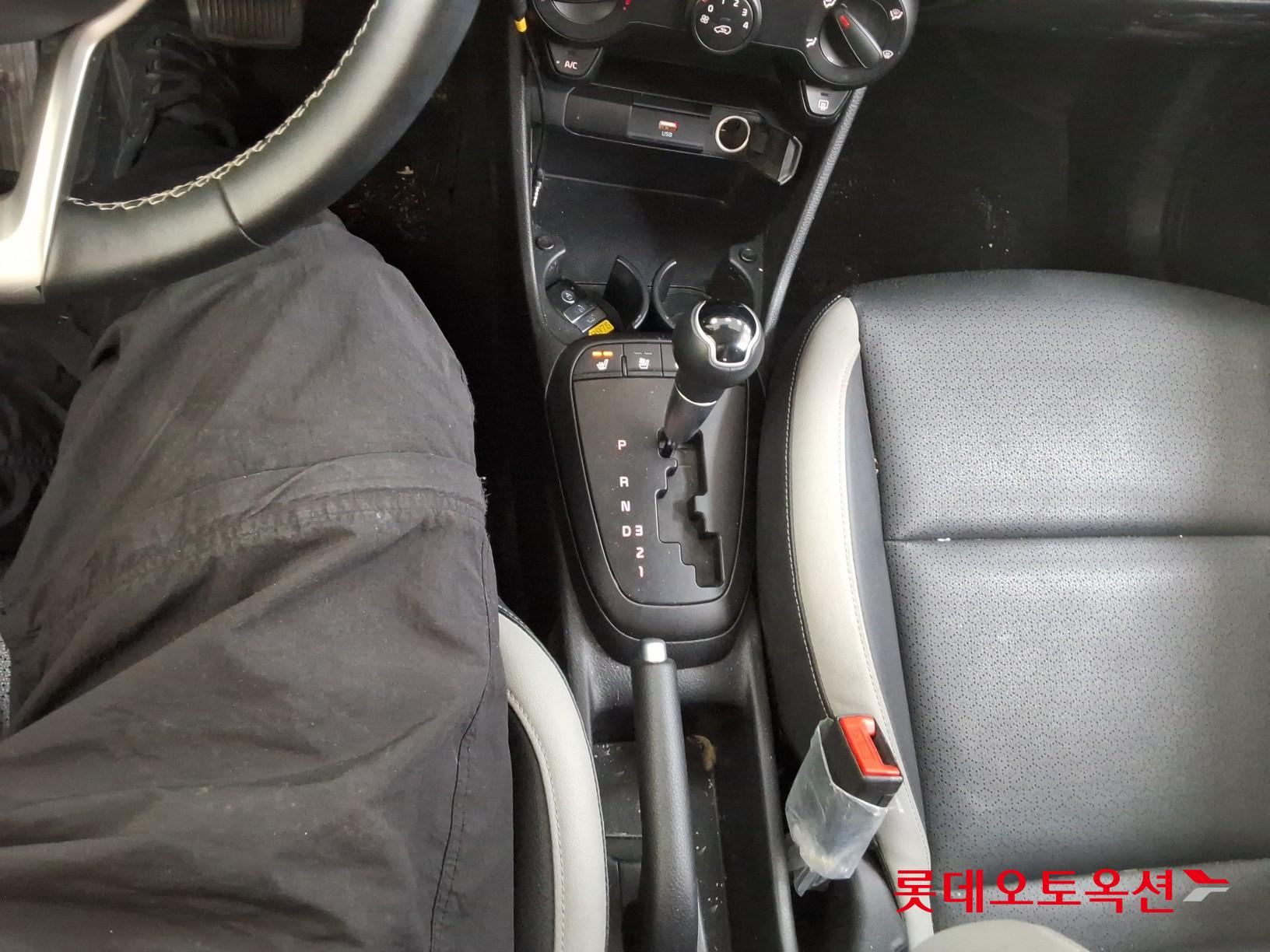 كيا مورنينج 2022 - صورة 32