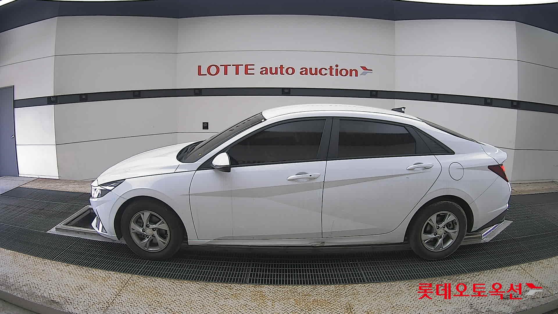 هيونداي إلانترا 2023 - صورة 13