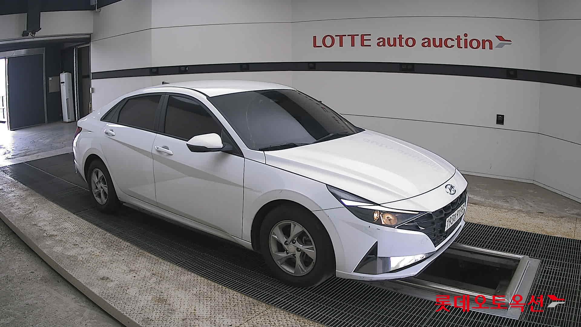 هيونداي إلانترا 2023 - صورة 23