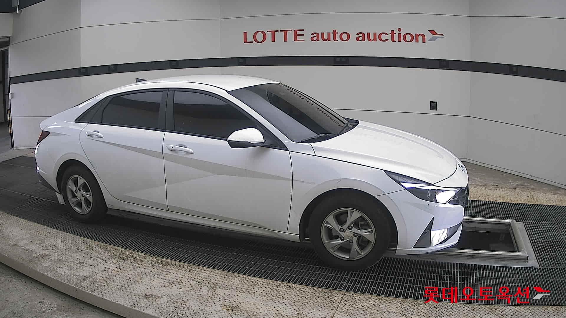 هيونداي إلانترا 2023 - صورة 22