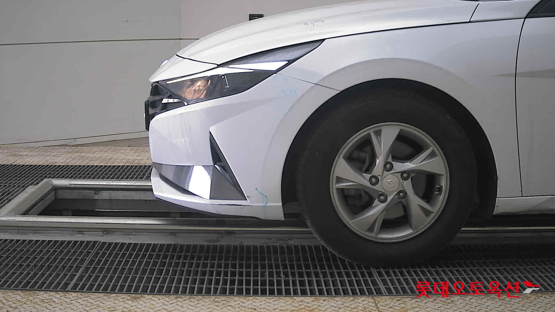 هيونداي إلانترا 2023 - صورة 25