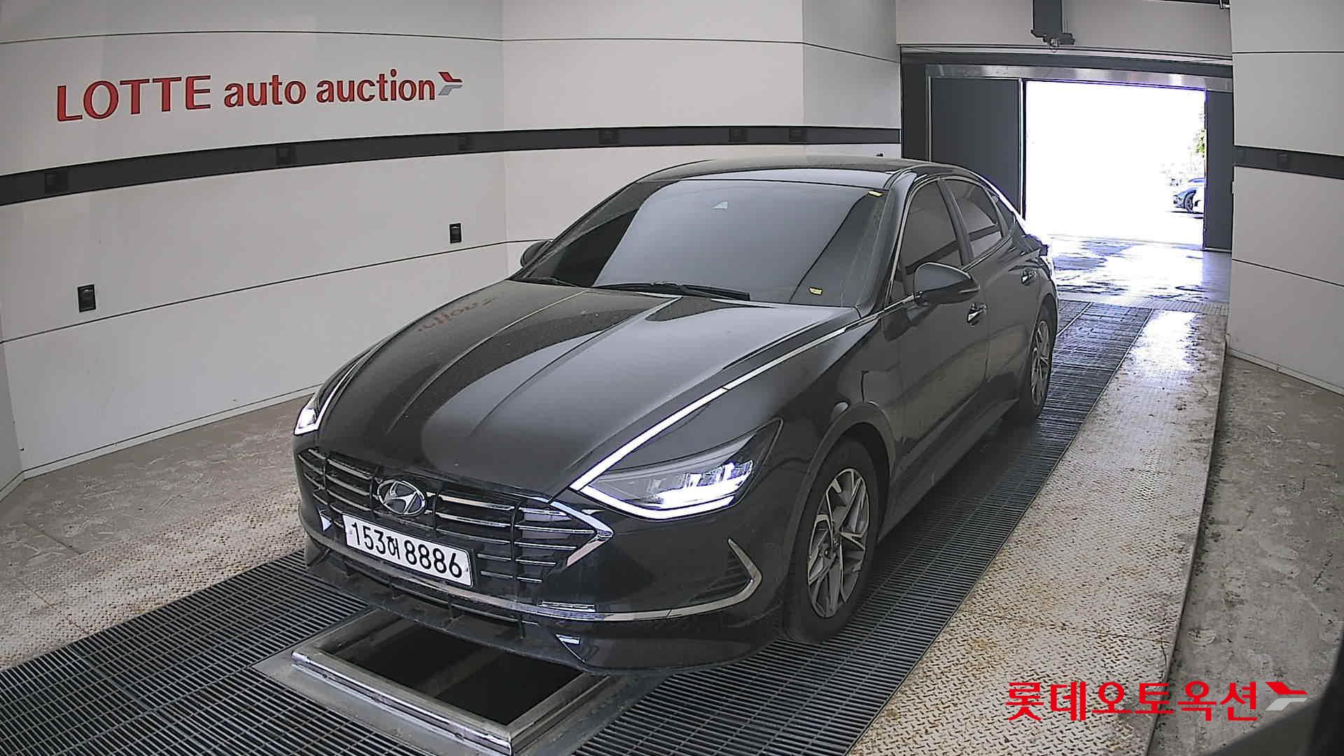 Hyundai Sonata 2021 - Image 10