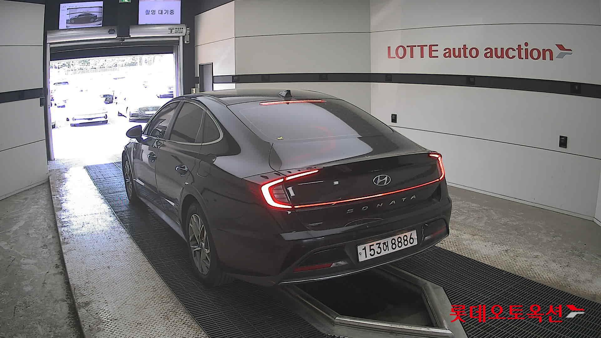 Hyundai Sonata 2021 - Image 16
