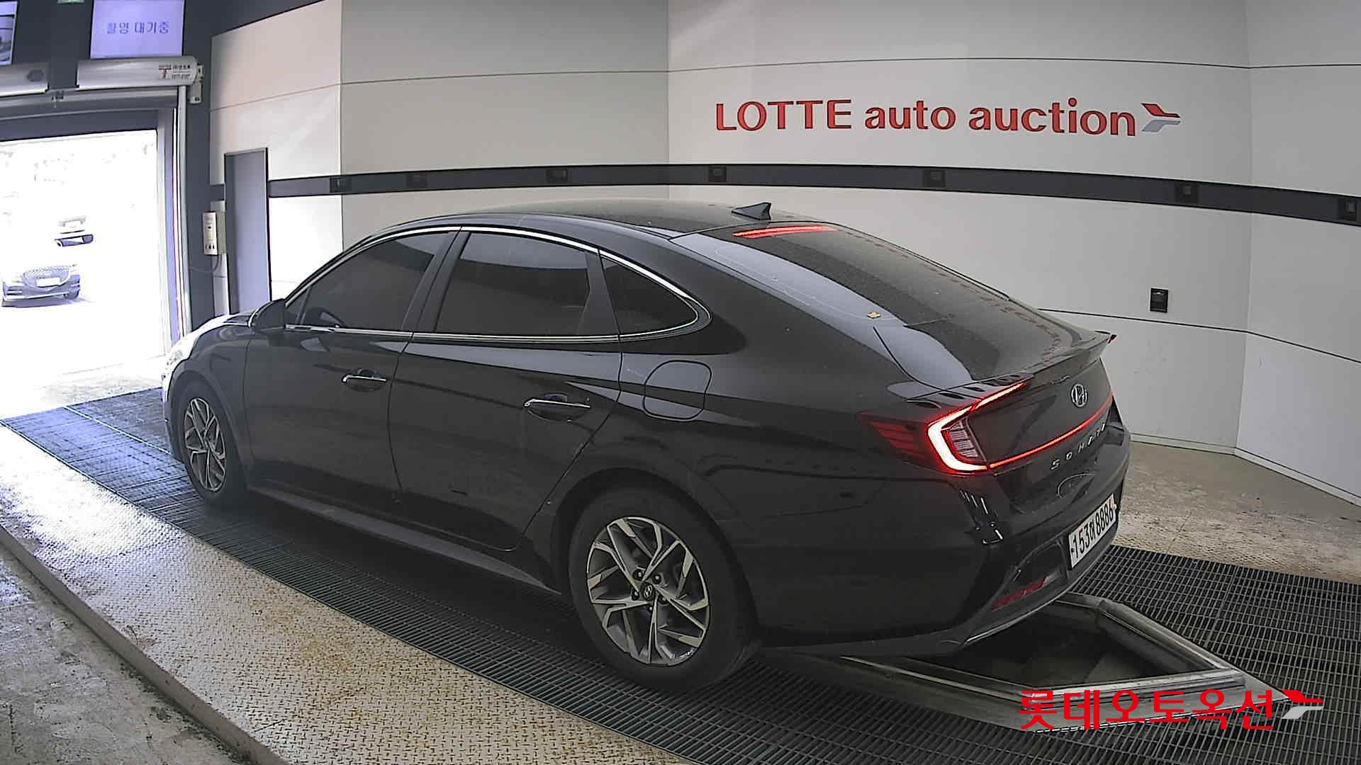 Hyundai Sonata 2021 - Image 15
