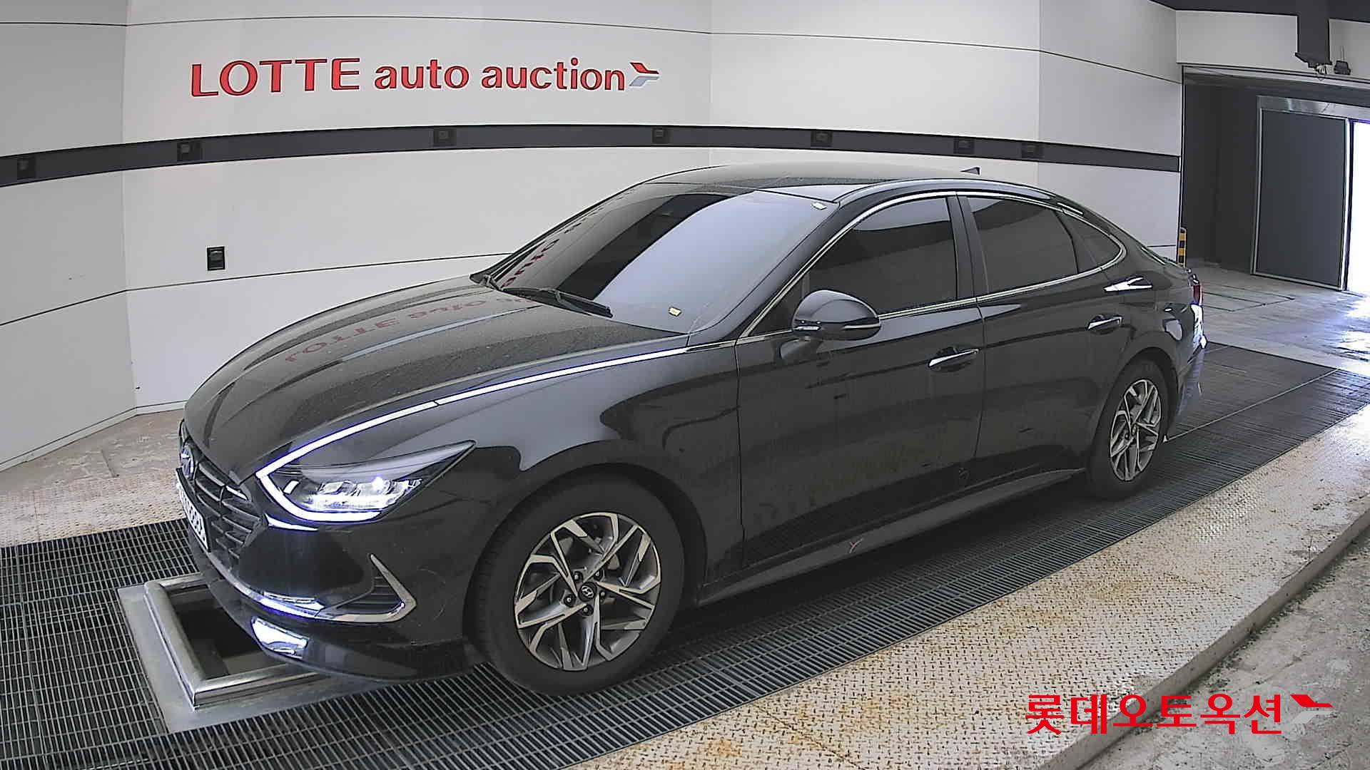 Hyundai Sonata 2021 - Image 11