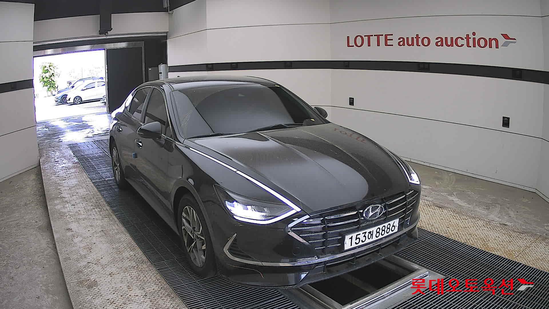 Hyundai Sonata 2021 - Image 24