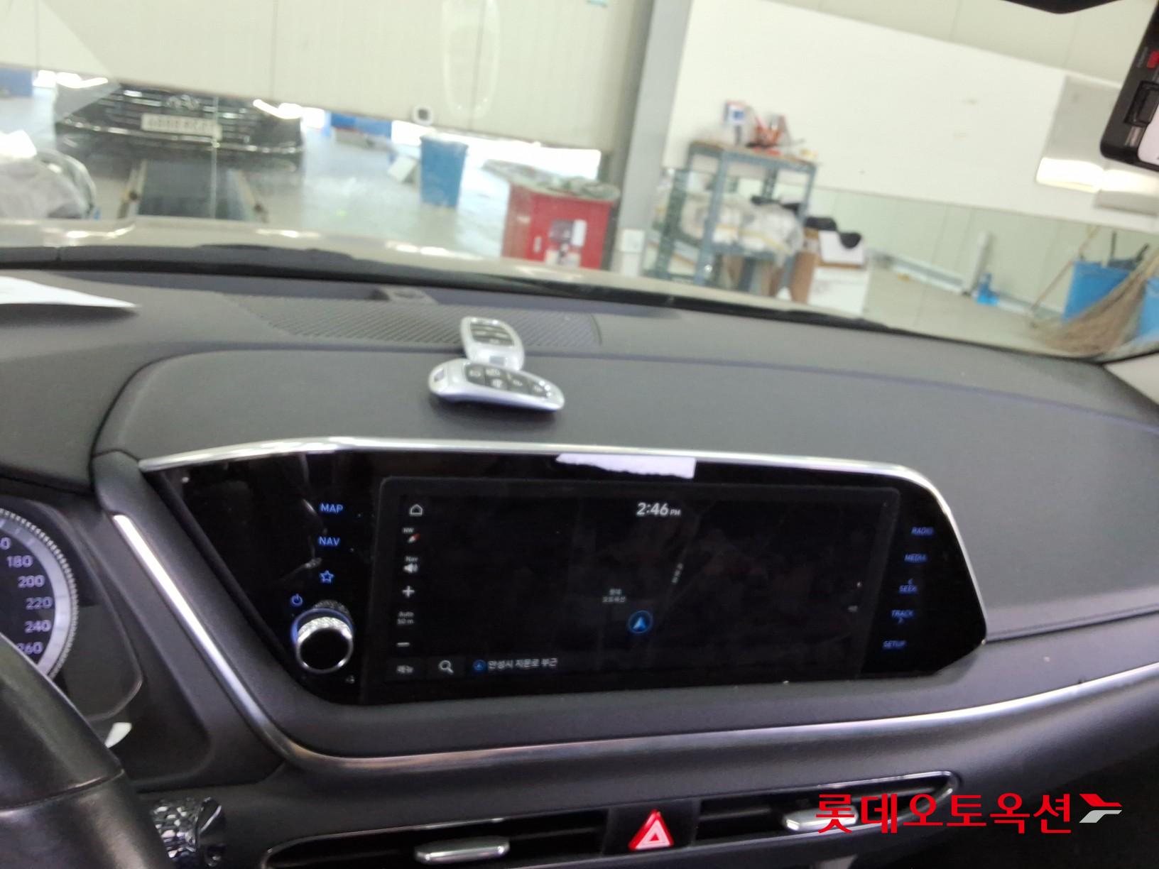 Hyundai Sonata 2021 - Image 33