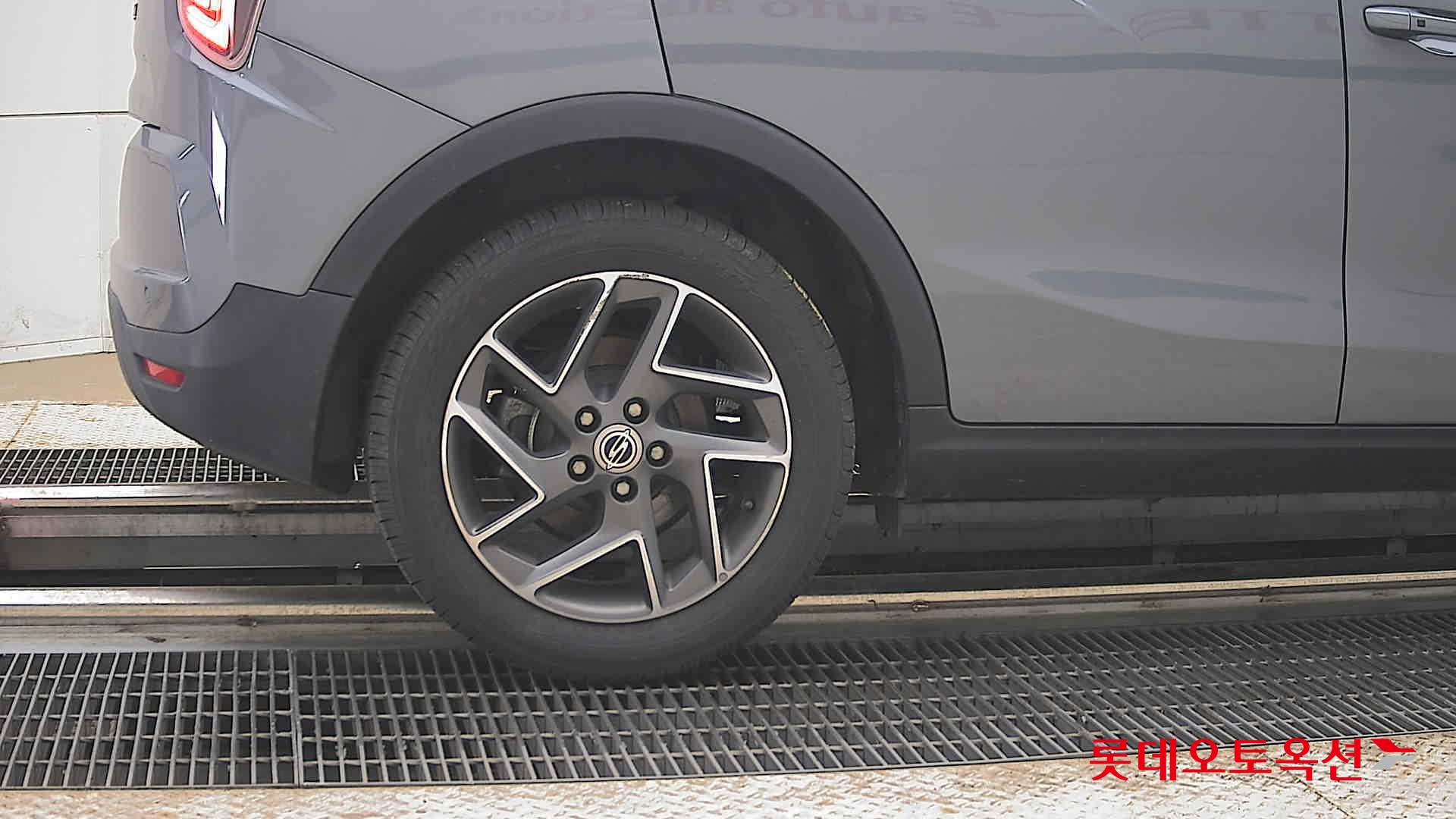 2022 - ssangyong tivoli