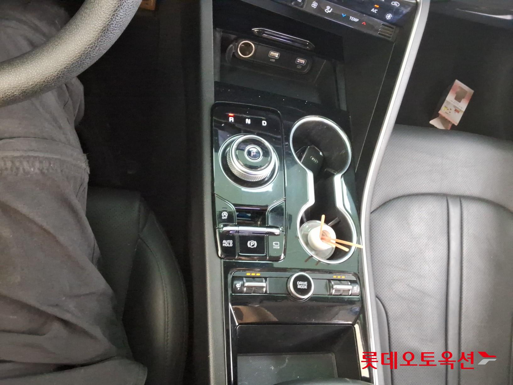 Kia K5 - 32
