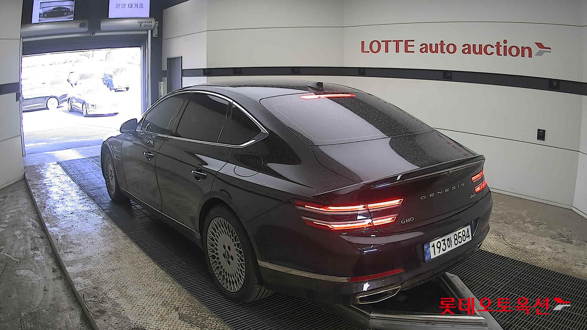 جينيسيس G80 - 4