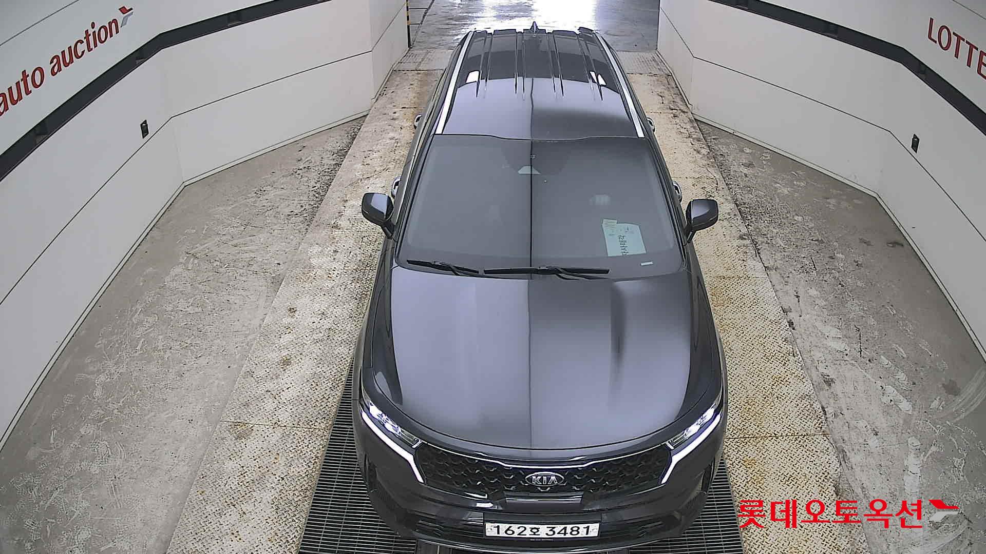 كيا سورينتو 2021 - صورة 7