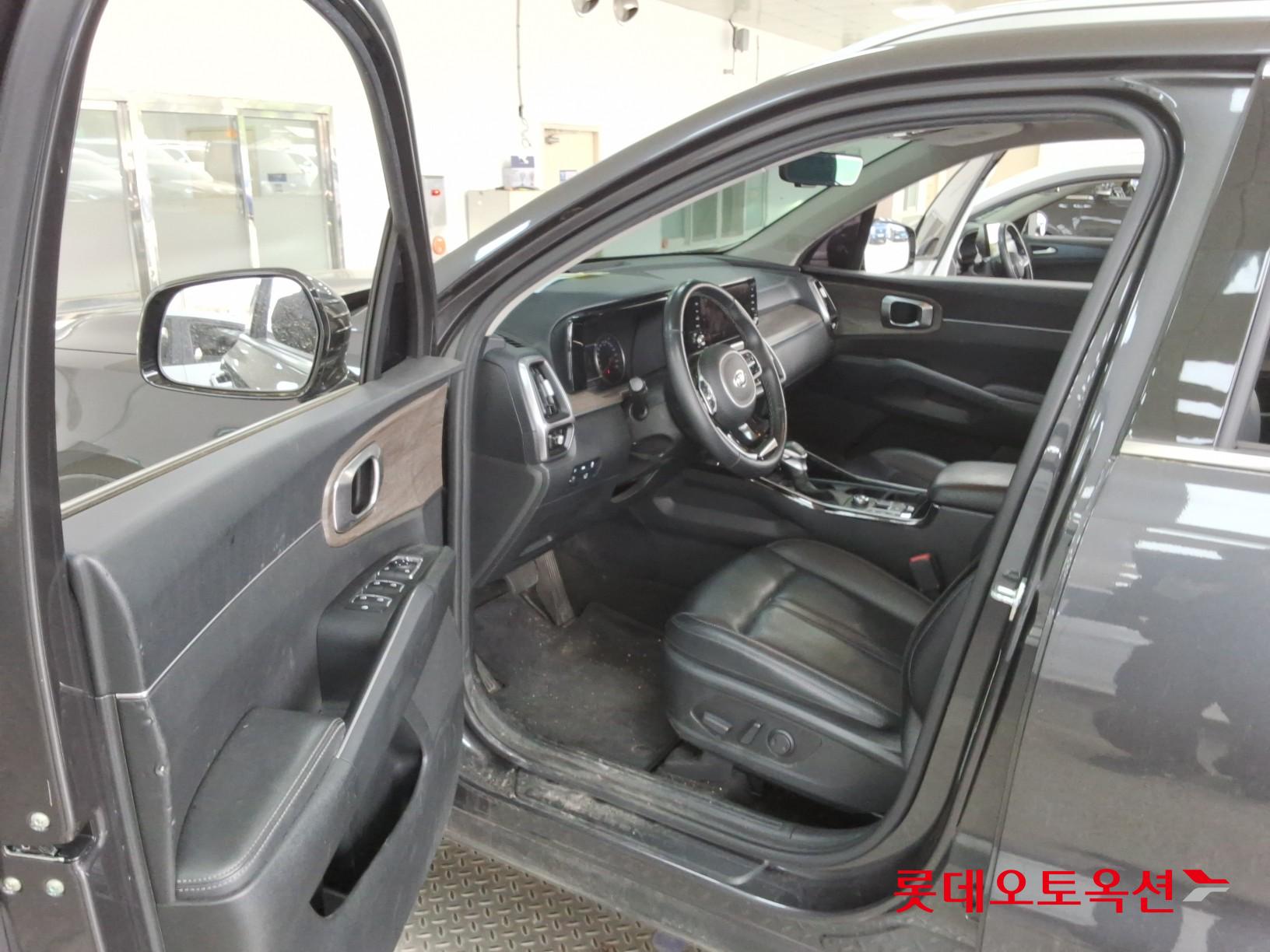 كيا سورينتو 2021 - صورة 36