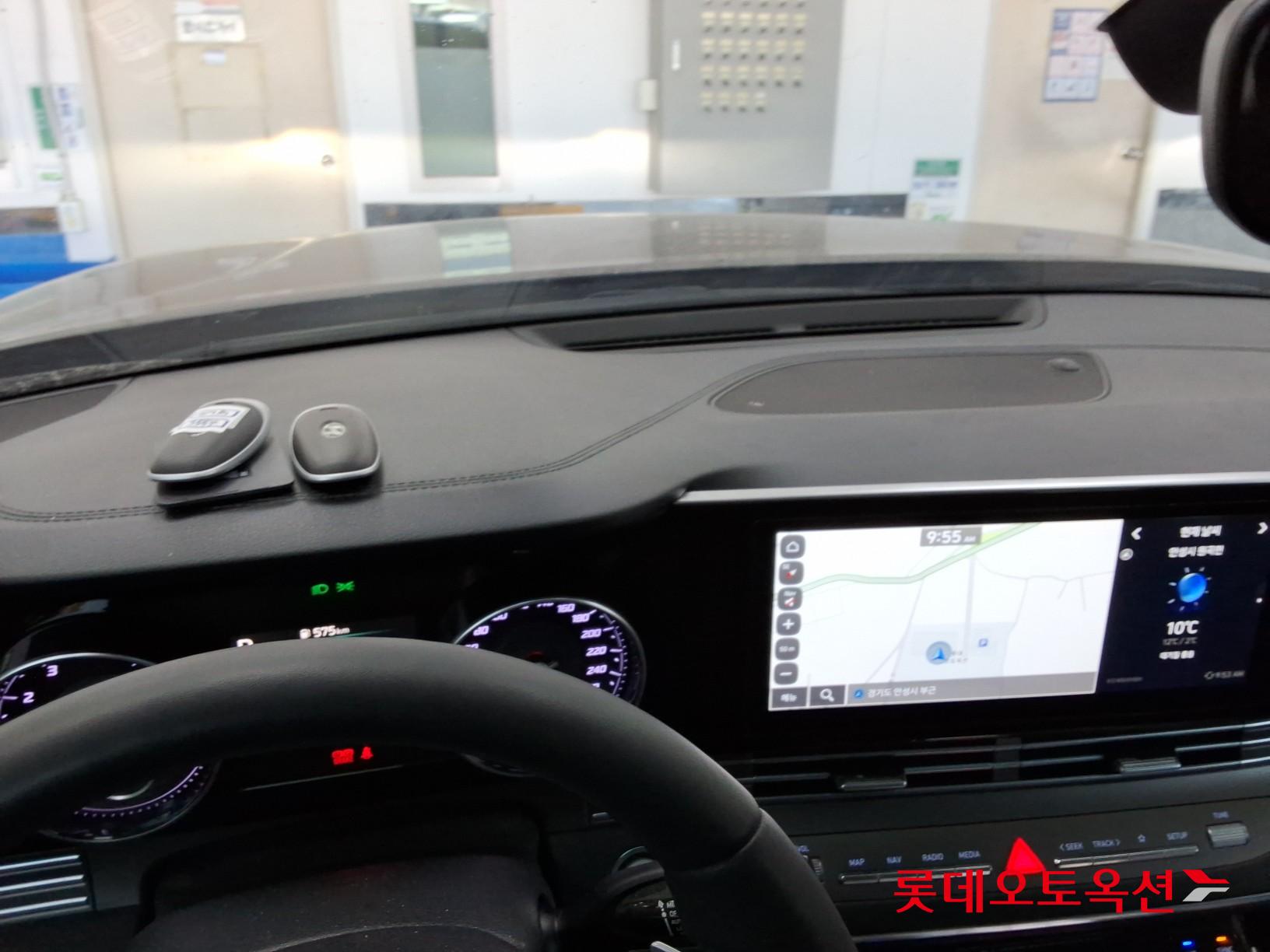 Hyundai Grandeur - 34