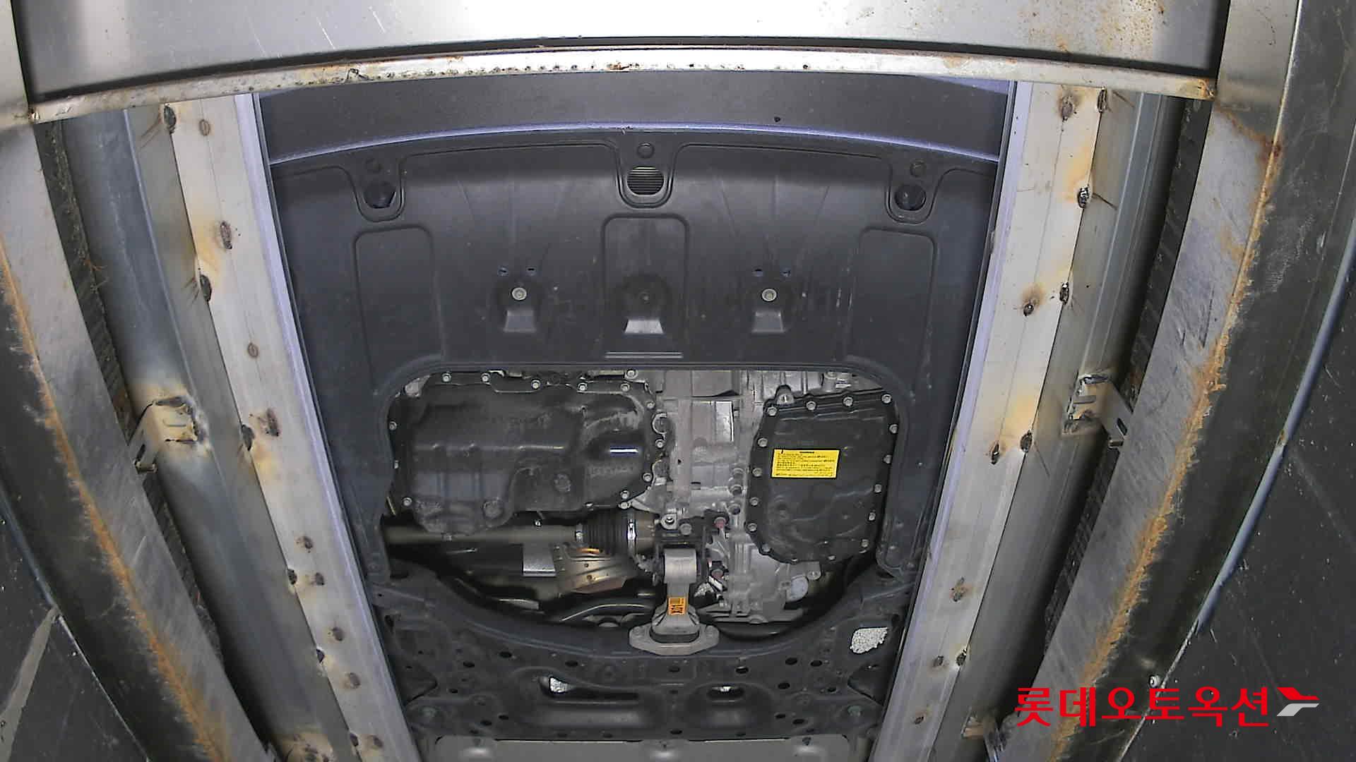 Hyundai Elantra - 8
