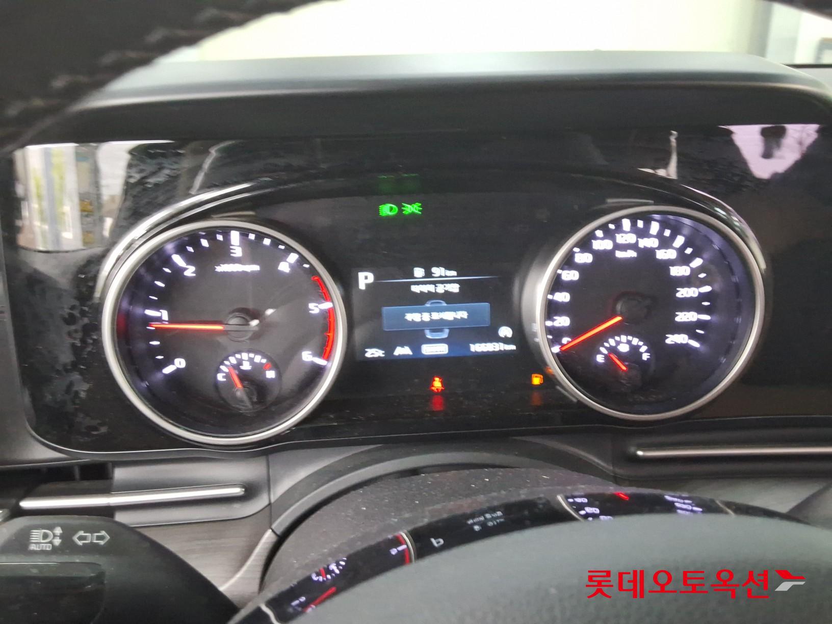 كيا كارنيفال 2023 - صورة 31