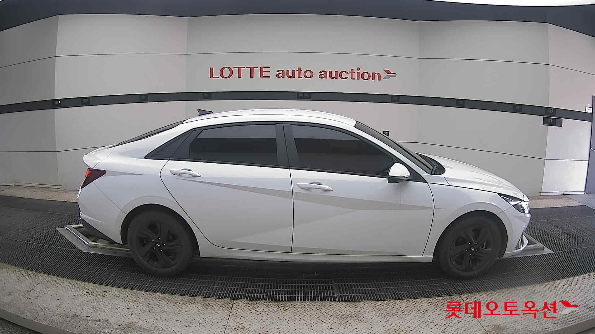 2023 - hyundai avante