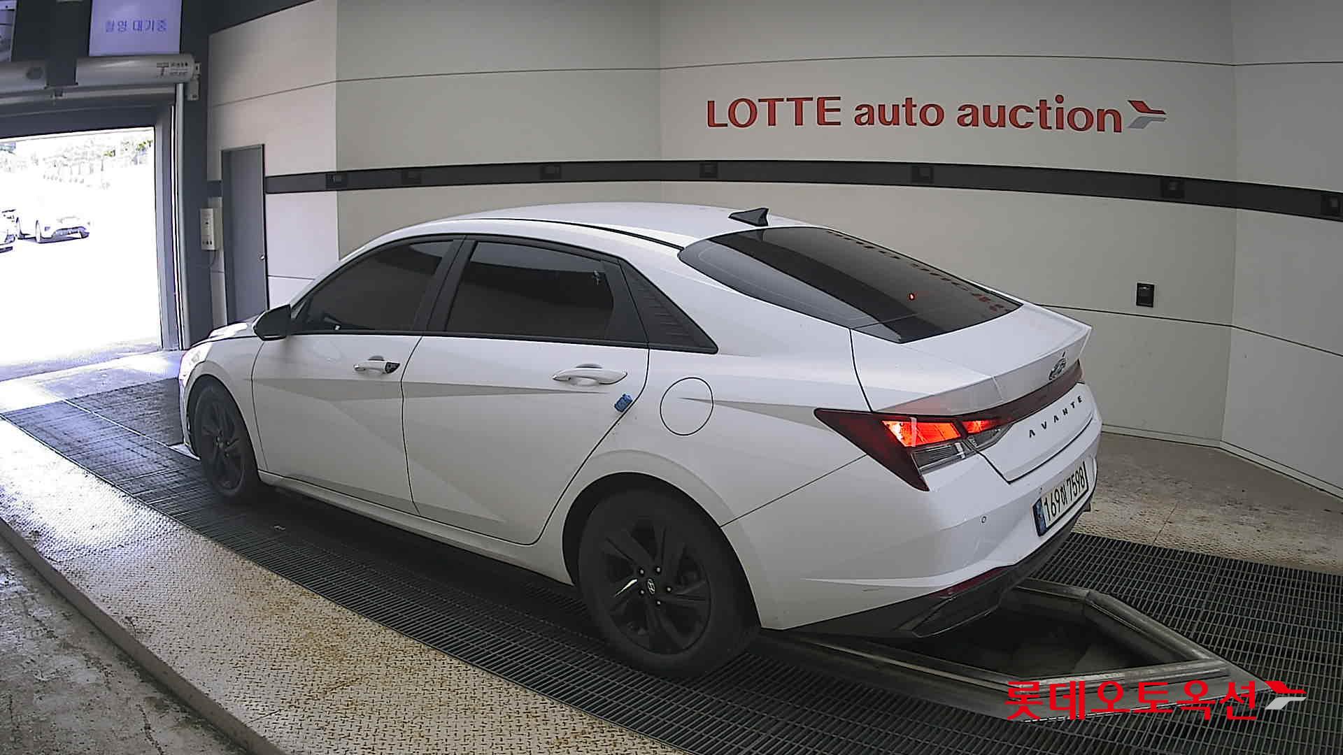 2023 - hyundai avante