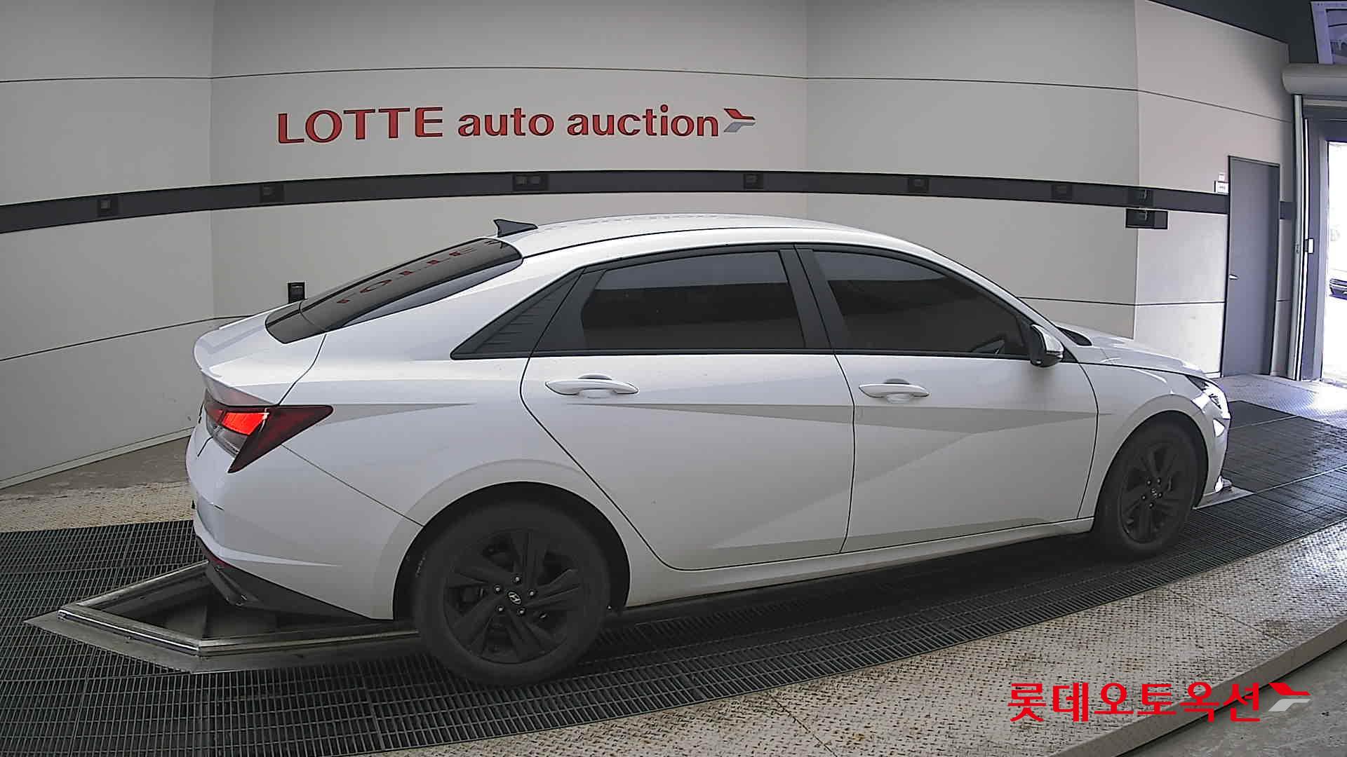 2023 - hyundai avante