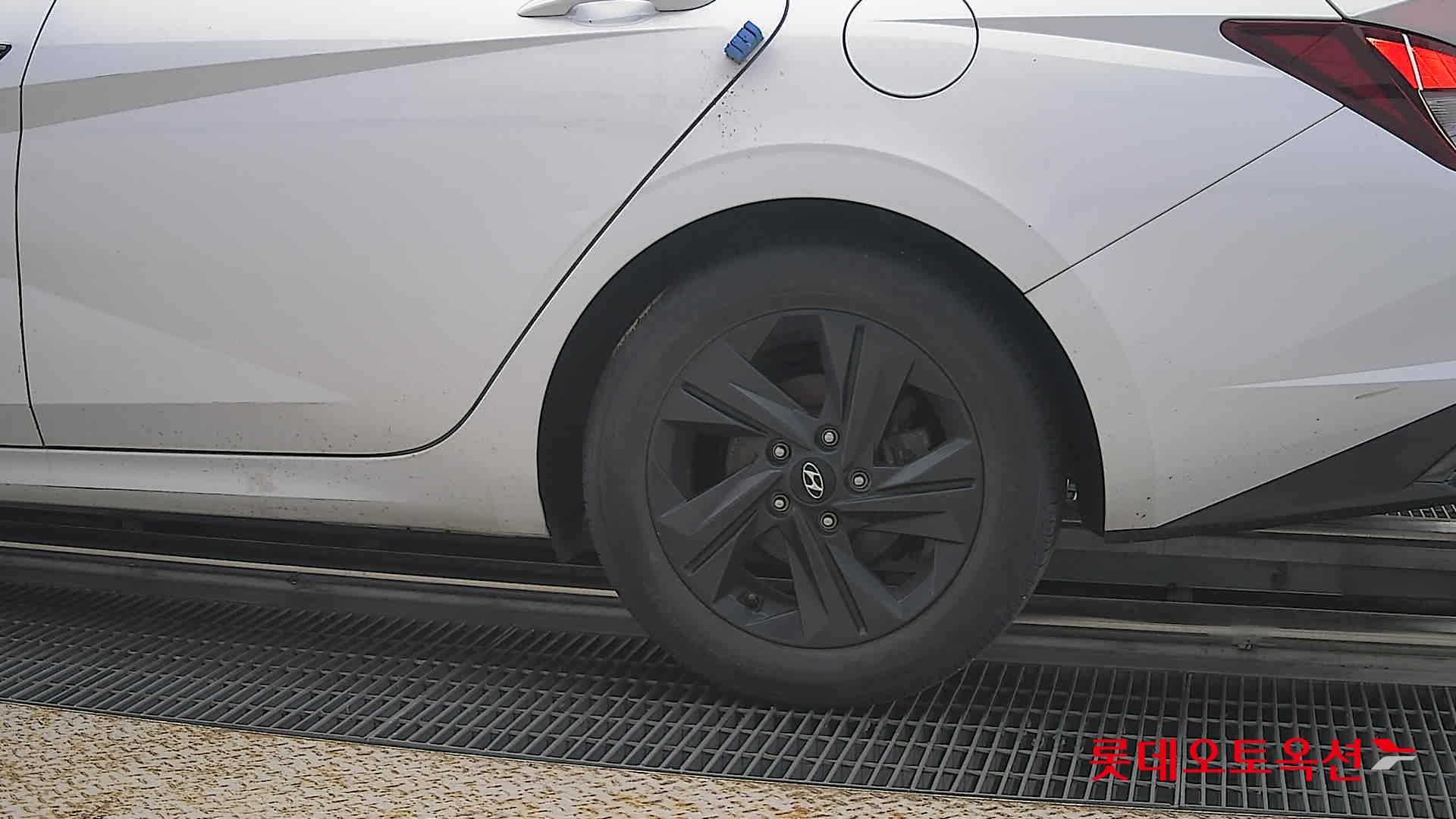 2023 - hyundai avante