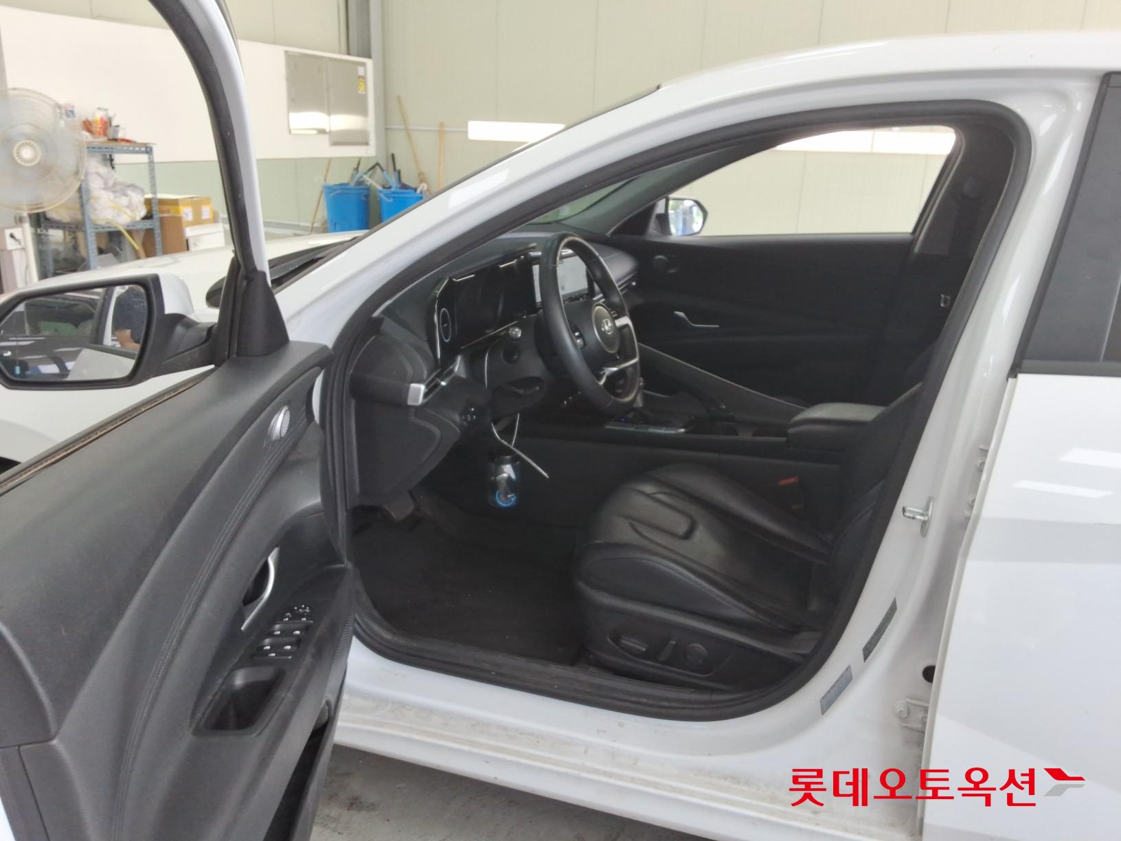 2023 - hyundai avante